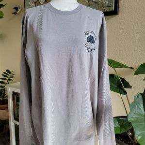 (NWT) Mountain Hardwear Shirt